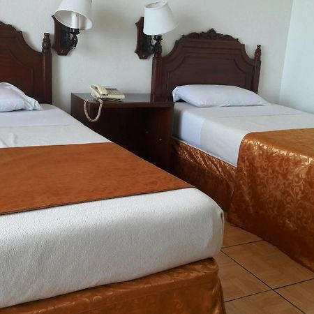 Don Felipe Hotel Ormoc Luaran gambar